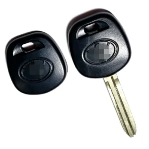 Llave Vacío para Toyota Hilus Prado Fortuner 2015- (sin chip)